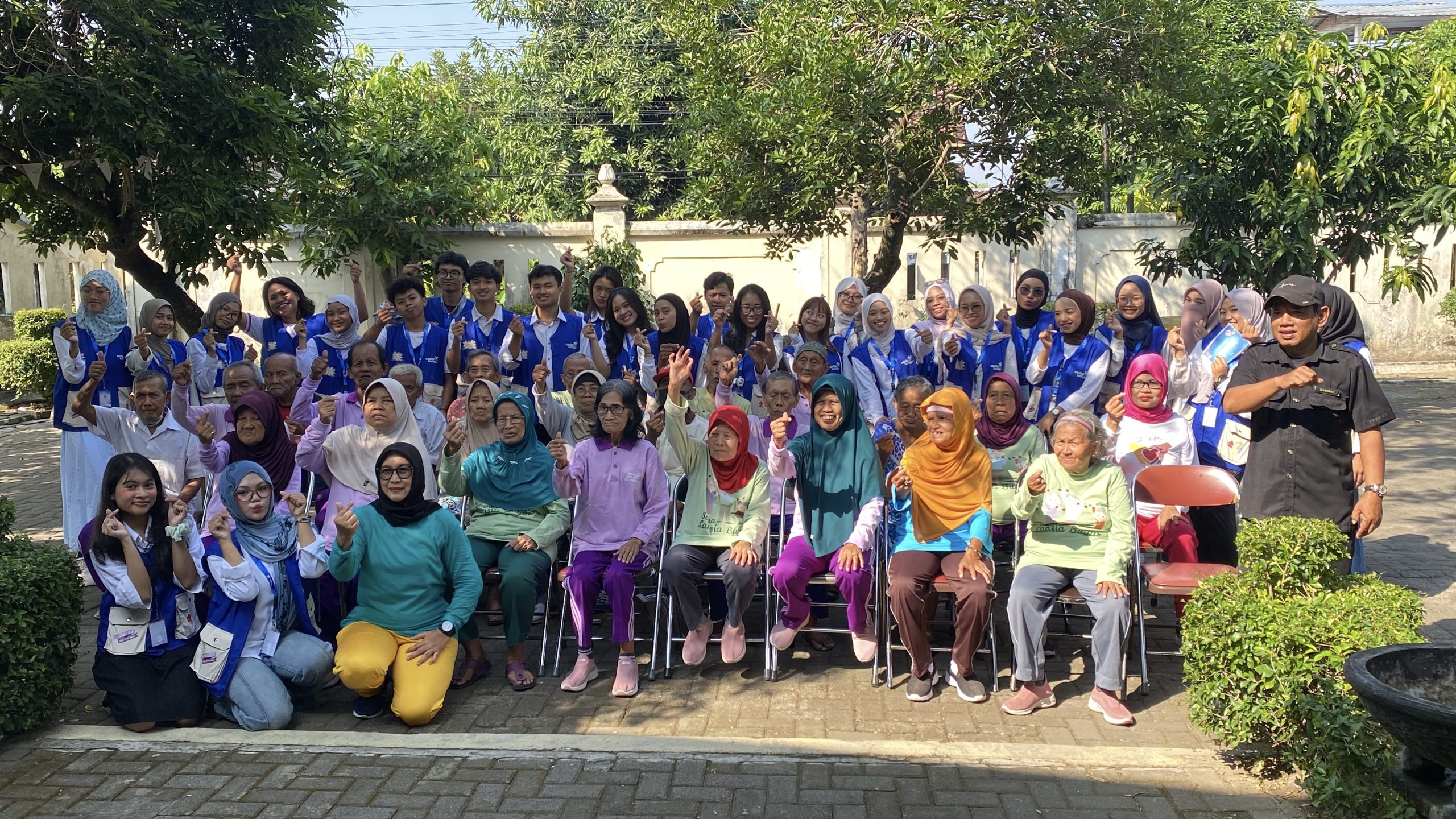 Aktivitas belajar bersama